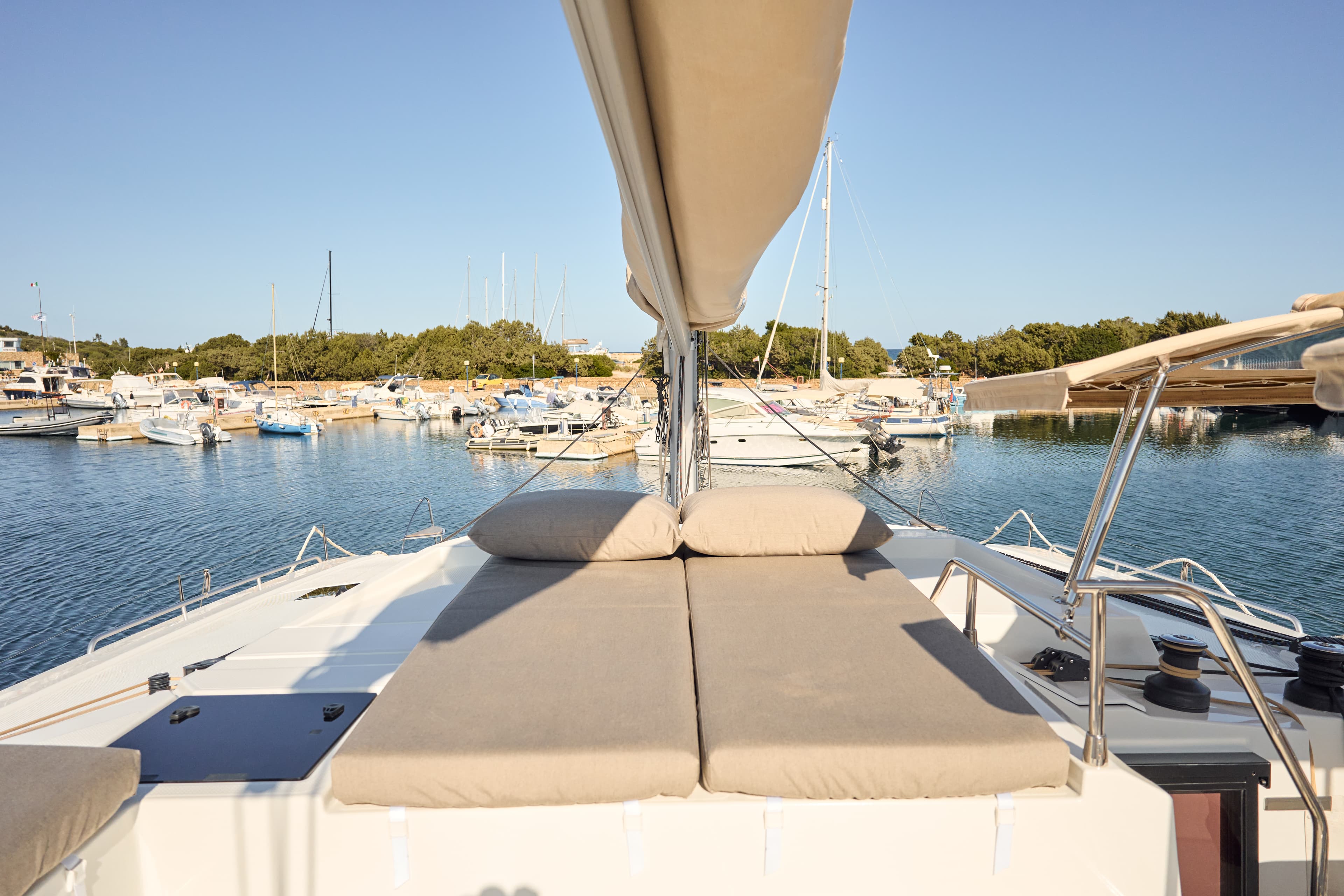 Sargon catamaran detail - Image 8